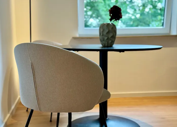 Modernes Nahe Messe & Stadion 公寓