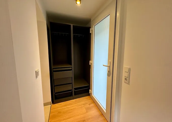 Modernes Nahe Messe & Stadion