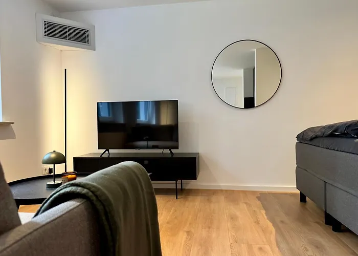 Modernes Nahe Messe & Stadion